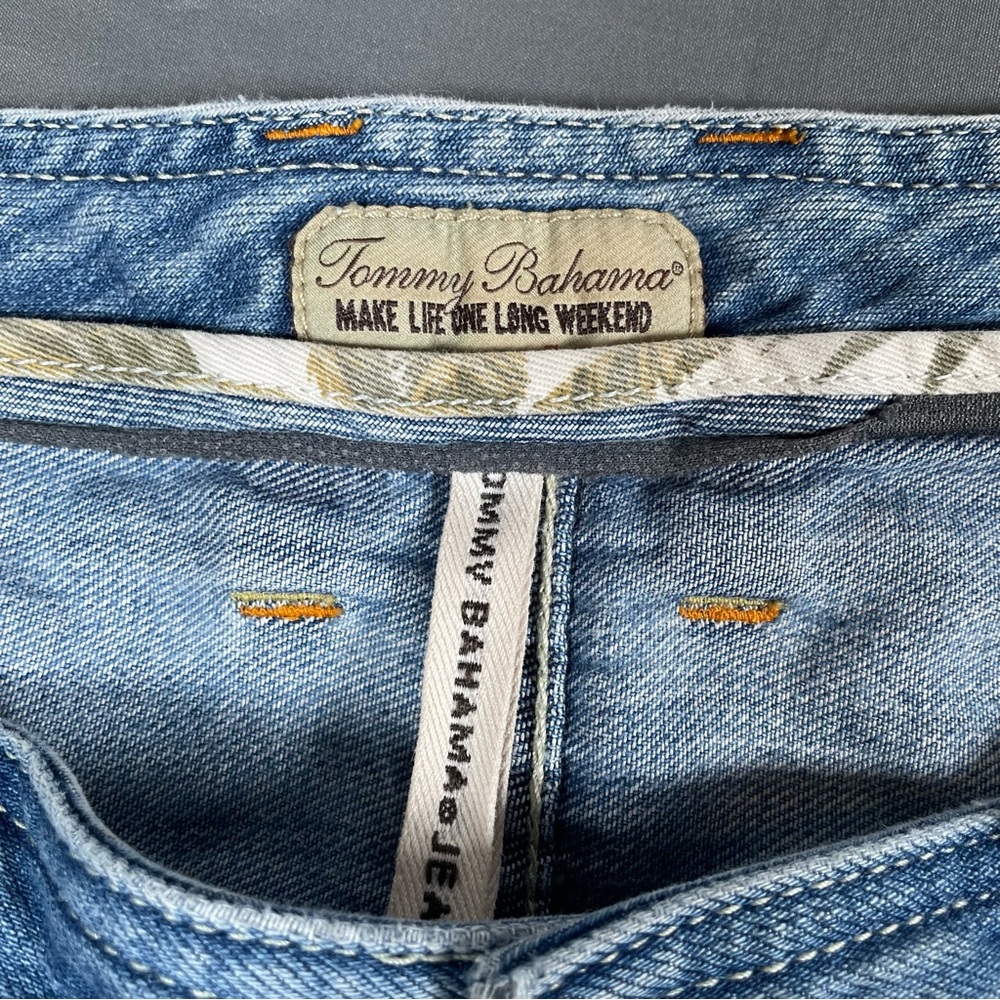 Tommy Bahama Jeans Men’s Size 38x30 Preppy Designer Denim Stretch Golf - Picture 2 of 7